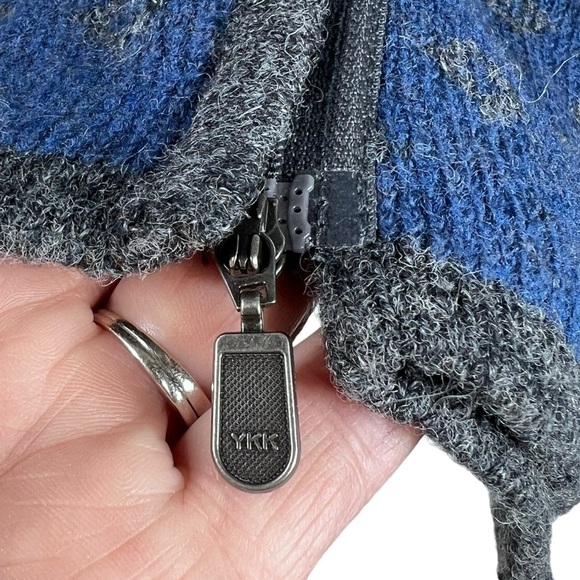 ROYAL ROBBINS Wool Asymmetrical Zip Cardigan Sweater - Picture 6 of 12